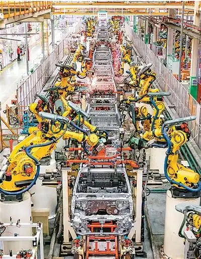 我国汽车产销量连续17年全球第一